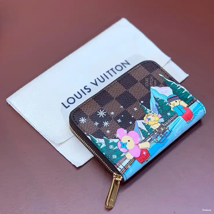 2311YA0037 LV Bags 0813